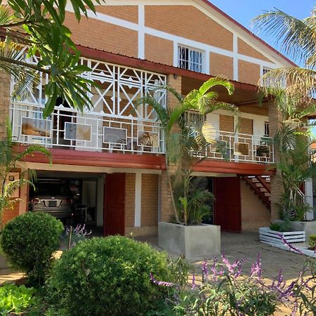 Villa Eden Wood Ивато Экстерьер фото