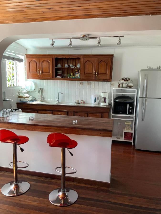 Villa Eden Wood Ивато Экстерьер фото